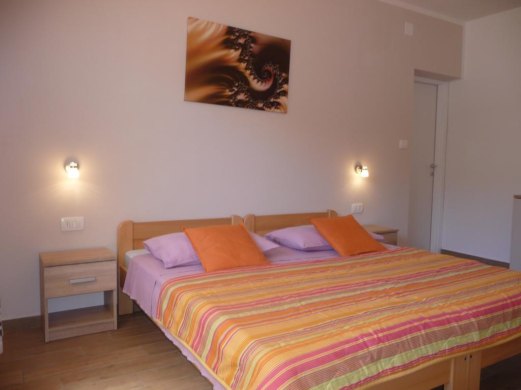 Apartments & Rooms Milka Umag Eksteriør billede